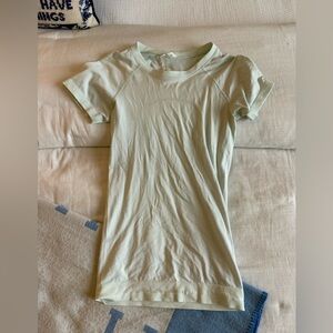 Lululemon Swifty Tech Short Sleeve